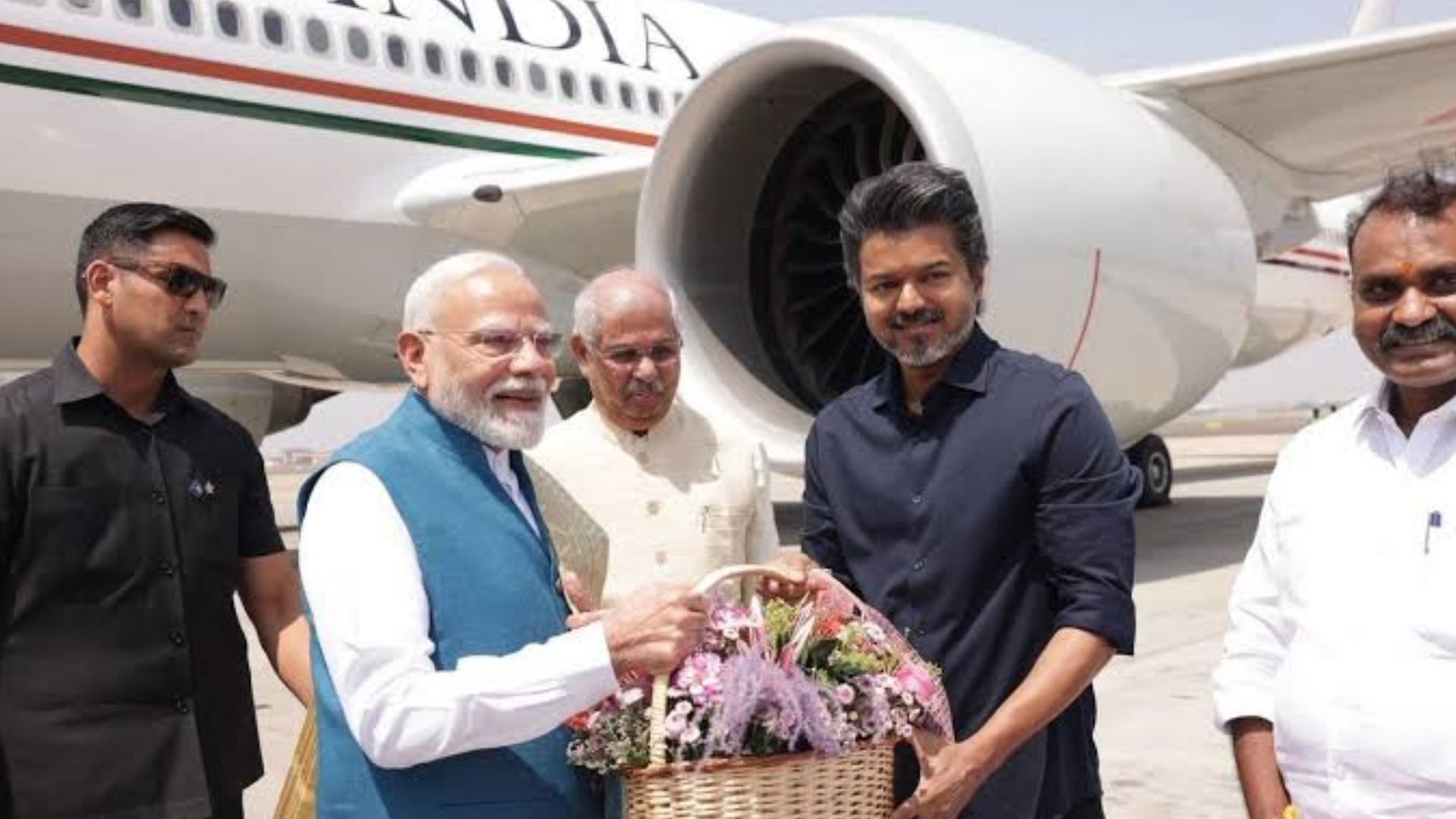 PM Modi Chennai Tour: మెట్రో ఫేజ్-2 ప్రారంభం, రూ.13 వేల కోట్ల అభివృద్ధి ప్రాజెక్టులకు శ్రీకారం!