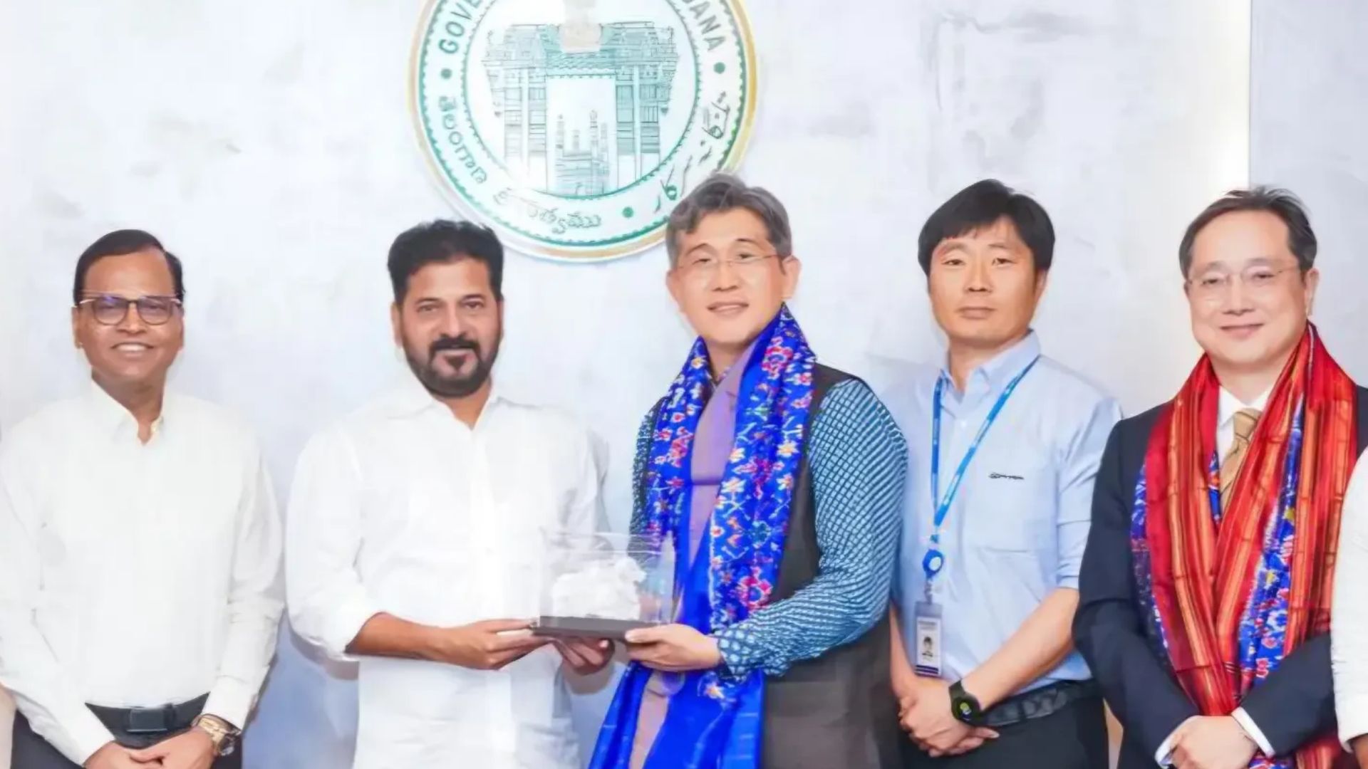 Hyundai in Hyderabad: కార్ల తయారీ ప్లాంట్ పెట్టండి: హ్యుందాయ్‌కి రేవంత్ రెడ్డి బంపర్ ఆఫర్!