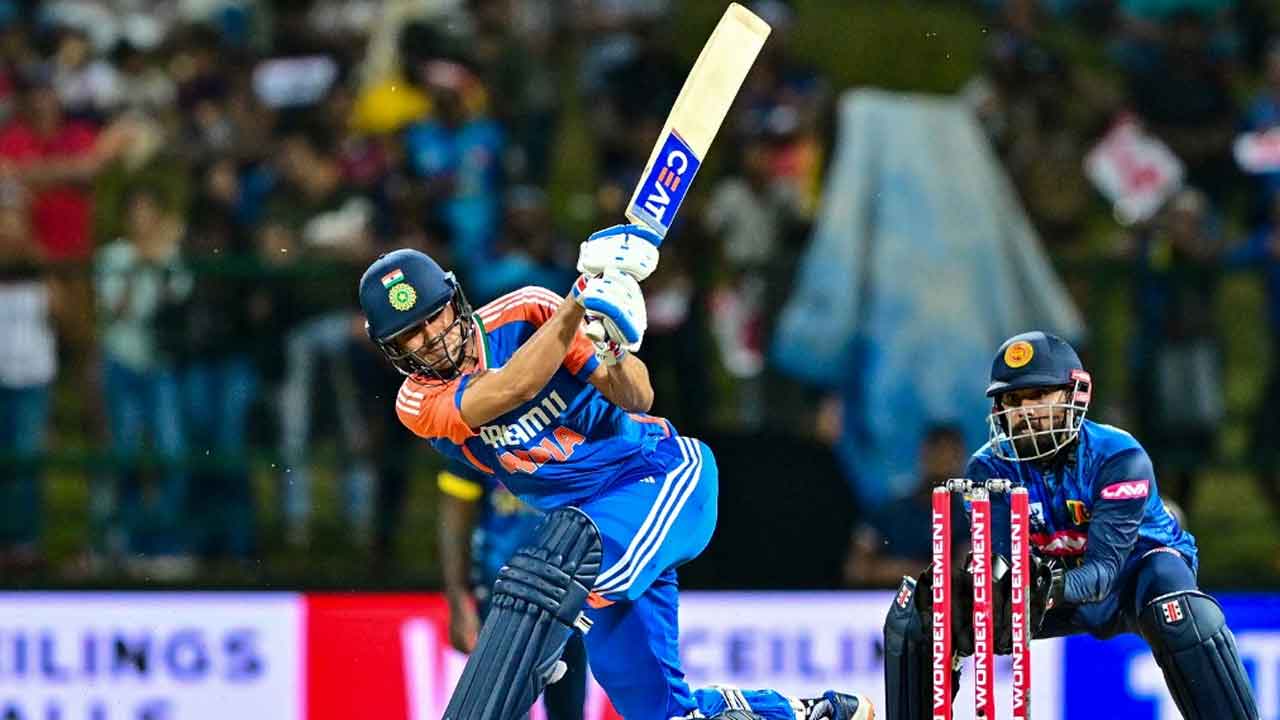 INDvsSL 3rd T20I: క్లీన్ స్వీప్ .. సూపర్ ఓవర్ మ్యాచ్ లో భారత్  విజయం..