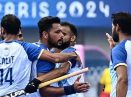 indian-hockey-team-at-Paris