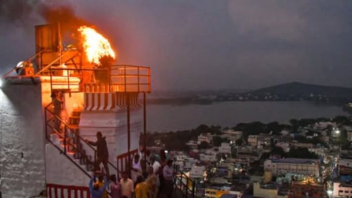 Thirupparankundram deepam